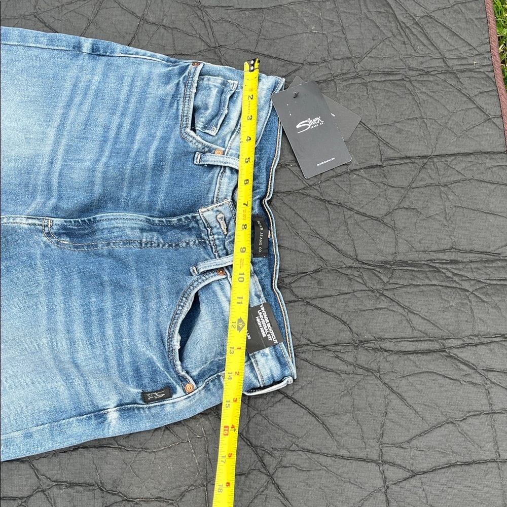 Silver Jeans Blue Straight Leg Classic Denim - Picture 5 of 7